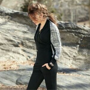 Cabi Horizontal Shrug Style #3103 Size XL NIP